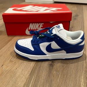 Nike Dunk Low Kentucky